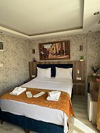 Peker Hotel