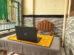 OYO Life  92620 Syfa Kost