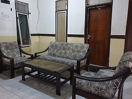 OYO Life 92622 Jatiluhur Kost Syariah