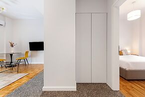 Phaedrus Living Luxury Flat Panormou