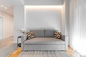 Phaedrus Living Luxury Flat Panormou