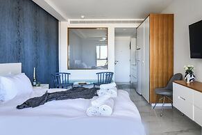 HaTsuk Sea-View Studio by Sea N' Rent