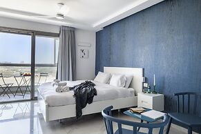 HaTsuk Sea-View Studio by Sea N' Rent
