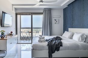 HaTsuk Sea-View Studio by Sea N' Rent
