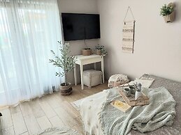 Vineyard cottage Lan na Hribu
