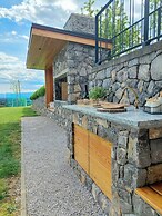 Vineyard cottage Lan na Hribu