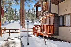 2278-smith Chalet At Snow Summit 2 Bedroom Condo by RedAwning