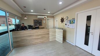 Golden entre o mar e a lagoa