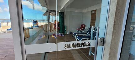 Golden entre o mar e a lagoa