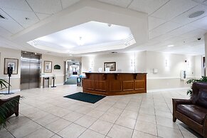 2 bedroom Tampa Condo at Private Golf Course 2 Condo by RedAwning