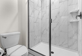 7 Bedrooms Storey Lake Resort Home