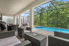 7 Bedrooms Storey Lake Resort Home