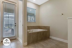 9 Bedrooms S / Storey Lake Home by RedAwning