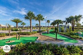 9 Bedrooms S / Storey Lake Home by RedAwning