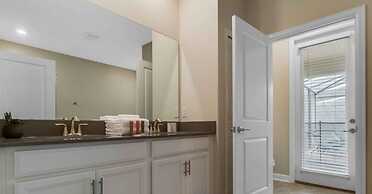 9 Bedrooms S / Storey Lake Home by RedAwning