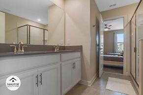 9 Bedrooms S / Storey Lake Home by RedAwning