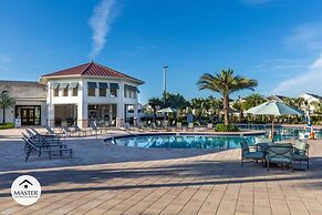 9 Bedrooms S / Storey Lake Home by RedAwning