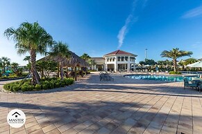 9 Bedrooms S / Storey Lake Home by RedAwning