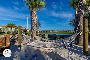 9 Bedrooms S / Storey Lake Home by RedAwning