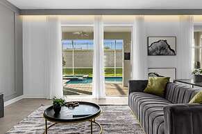 9 Bedroom Champions Gate Home by RedAwning