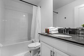 9 Bedroom Champions Gate Home by RedAwning