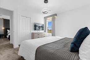 9 Bedroom Champions Gate Home by RedAwning