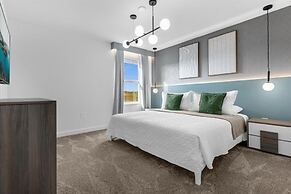 9 Bedroom Champions Gate Home by RedAwning