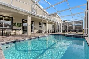 9 Bedroom Champions Gate Home by RedAwning