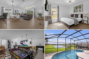 3 Bedrooms S / Lake Berkley Home by RedAwning