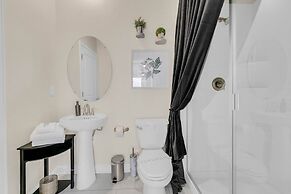 6 Bedrooms S / Storey Lake Home by RedAwning