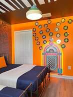 8 Bedrooms/ Champions Gate Home