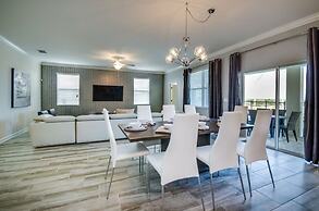 8 Bedrooms/ Champions Gate Home