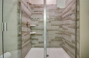 8 Bedrooms/ Champions Gate Home