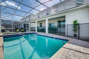 8 Bedrooms/ Champions Gate Home