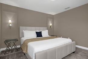 9 Bed Home Storey Lake 9 Bedroom Home by RedAwning