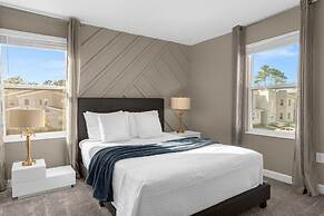 9 Bed Home Storey Lake 9 Bedroom Home by RedAwning