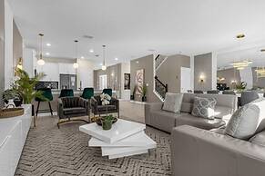 9 Bed Home Storey Lake 9 Bedroom Home by RedAwning