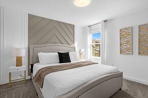 9 Bed Home Storey Lake 9 Bedroom Home by RedAwning