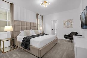 9 Bed Home Storey Lake 9 Bedroom Home by RedAwning