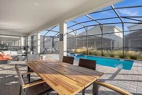 9 Bed Home Storey Lake 9 Bedroom Home by RedAwning