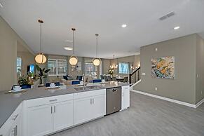 9 Bedroomss/ Storey Lake Game Room Too Home by RedAwning