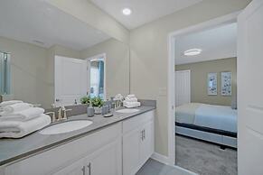 9 Bedroomss/ Storey Lake Game Room Too Home by RedAwning