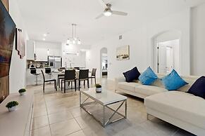 2 Bed Champions Gate Golf Resort 2 Bedroom Townhouse by RedAwning