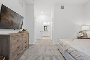 2 Bed Champions Gate Golf Resort 2 Bedroom Townhouse by RedAwning