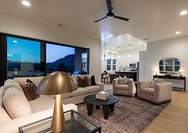 Villa #34 At Bloomington Country Club 3 Bedroom Condo by RedAwning