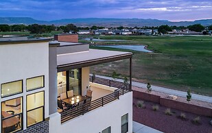 Villa #34 At Bloomington Country Club 3 Bedroom Condo by RedAwning