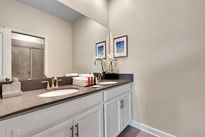 6 Bedrooms S / Storey Lake Home by RedAwning