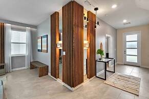 6 Bedrooms S / Storey Lake Home by RedAwning