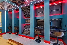 6 Bedrooms S / Storey Lake Home by RedAwning