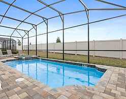 9 Bed 6.5 Bath Solara Resort 9 Bedroom Home by RedAwning